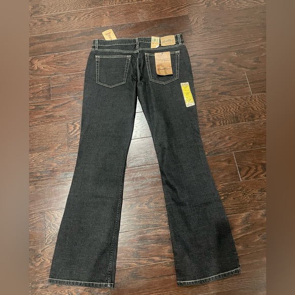 Levi's Women Low Rise Boot Cut Comfortable Black Denim Junior 13L NEW - Picture 5 of 8